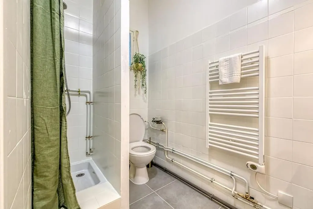 Apartment Entre Gare Et Centre-Ville: Lit Double, Wifi Grenoble